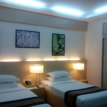 יאנגון Hotel 7 Mile מראה חיצוני תמונה