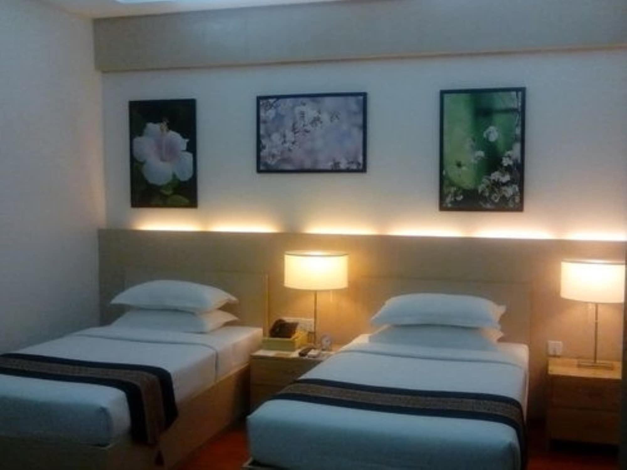 יאנגון Hotel 7 Mile מראה חיצוני תמונה