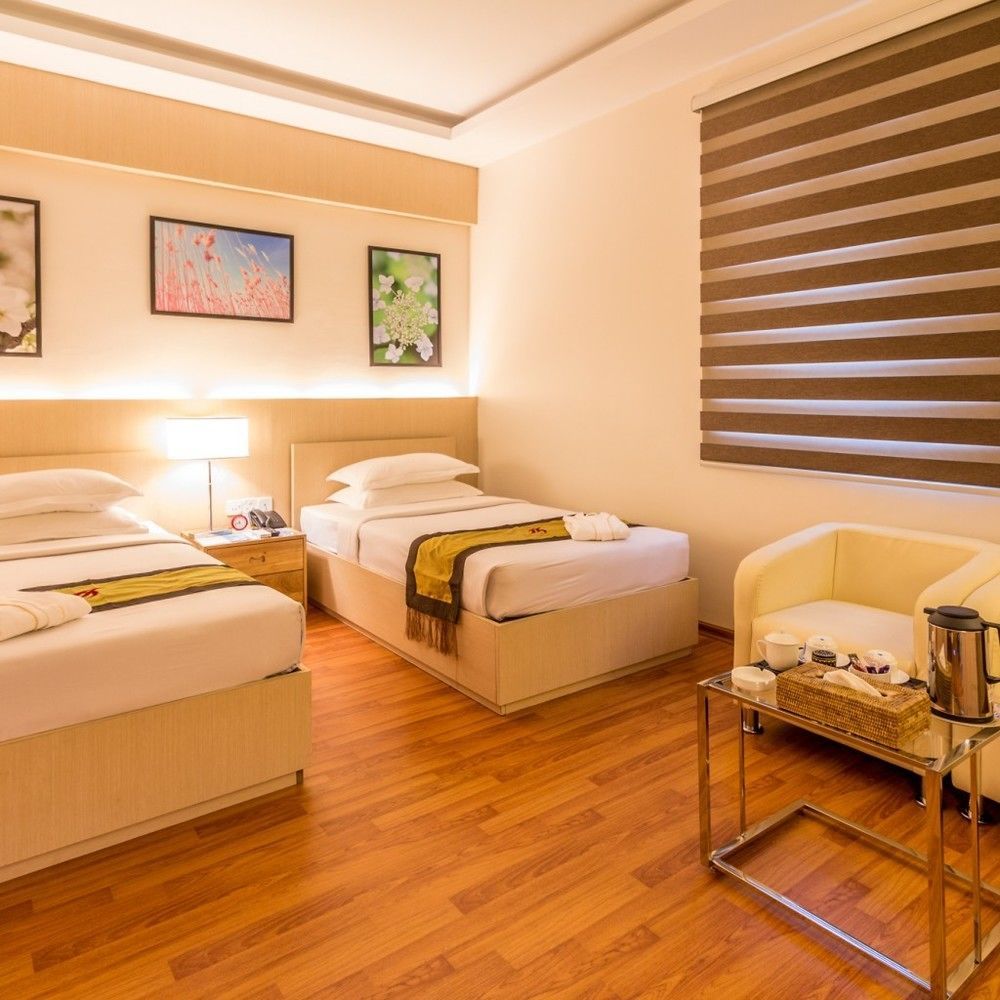 יאנגון Hotel 7 Mile מראה חיצוני תמונה