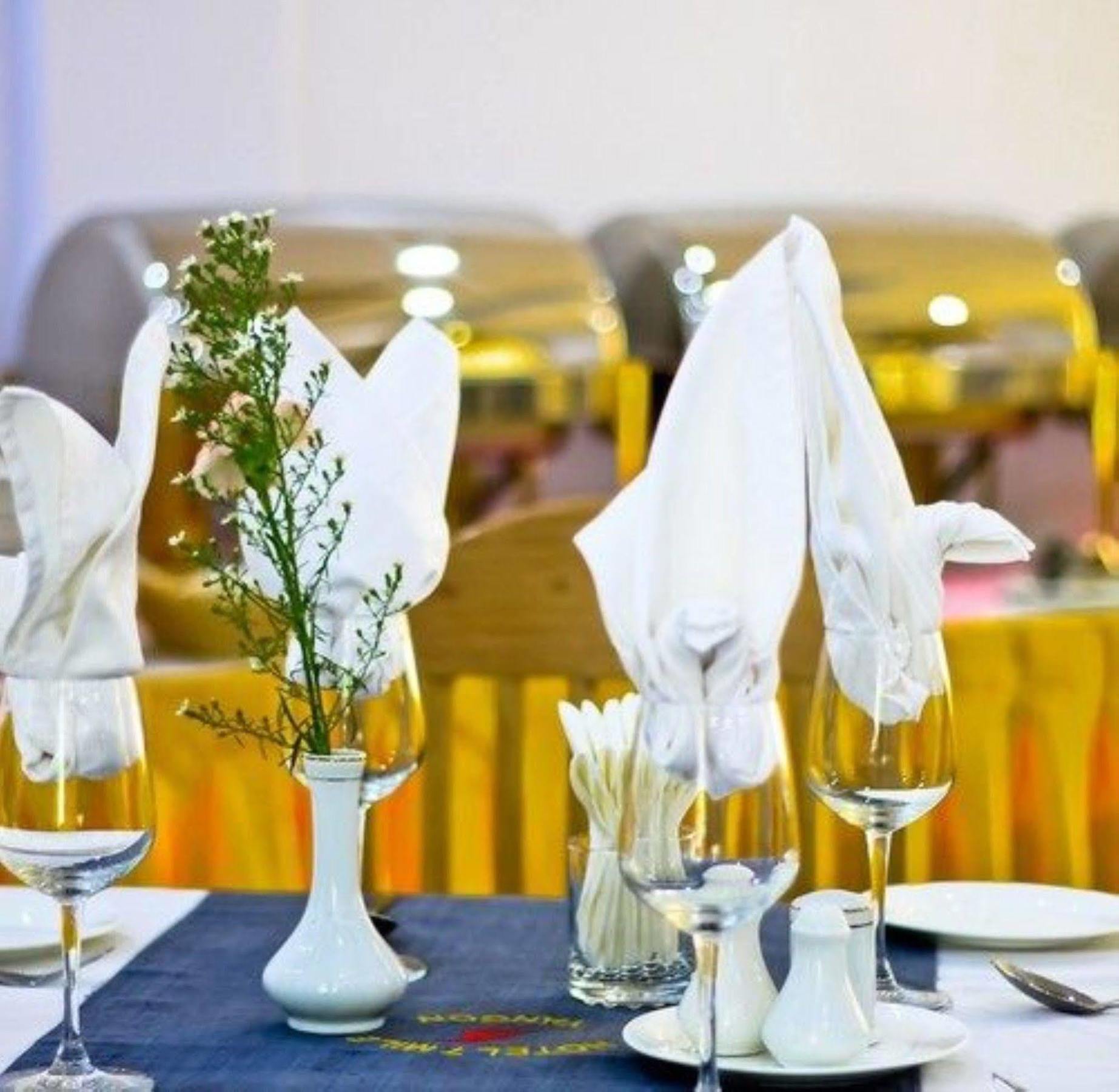 יאנגון Hotel 7 Mile מראה חיצוני תמונה